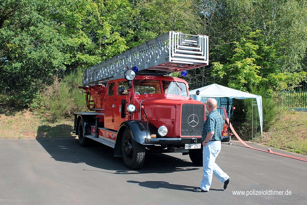 Sommerfest-Polizeioldtimer-Museum_2012 (29).jpg